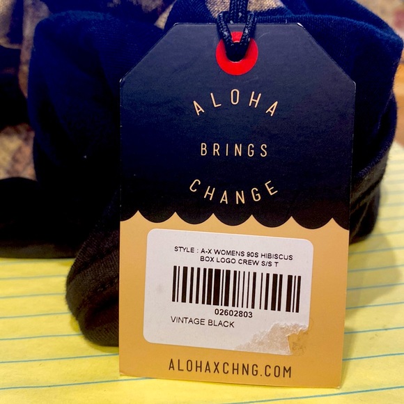 Aloha Xchng Womens 90s Hibiscus Box Logo Black Short Sleeve Crew Neck T-Shirt XL - Picture 4 of 9
